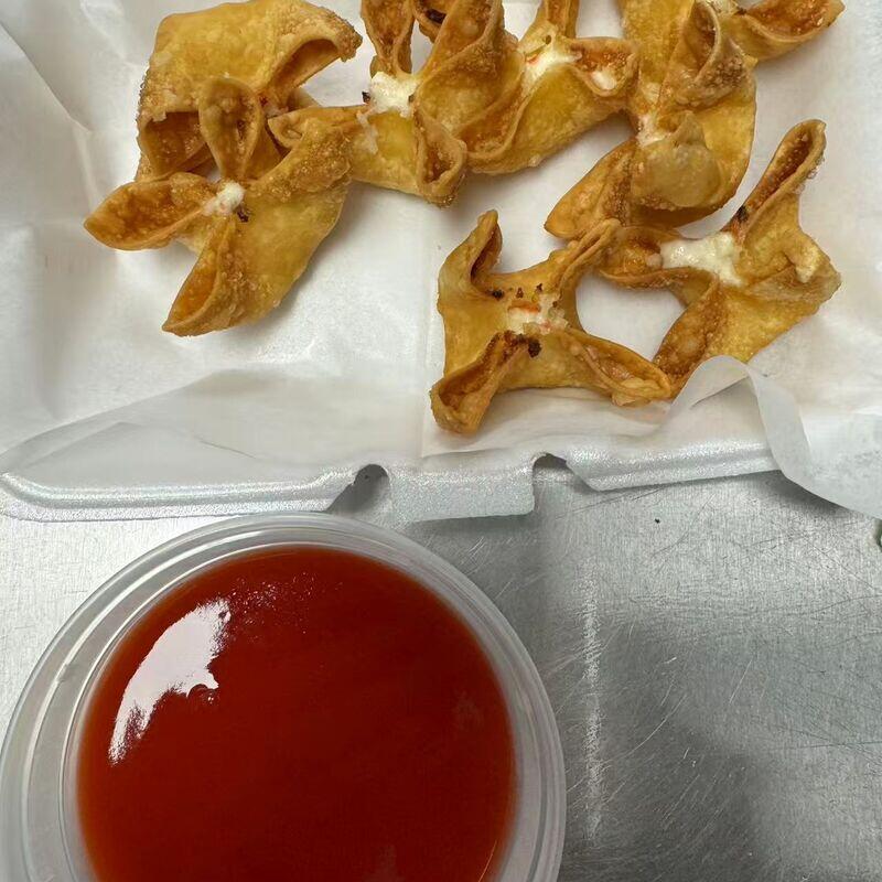 Crab Rangoon(8)